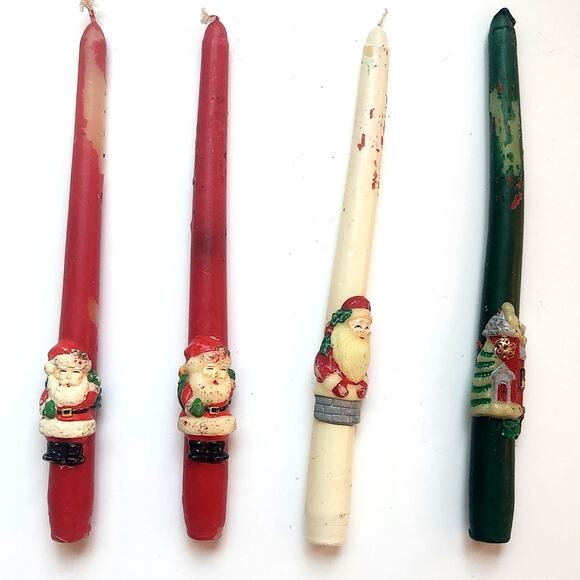 🎅 Vintage Set of 4 Christmas Molded Taper Candles – Mid-Century Holiday Decor - Picture 3 of 11